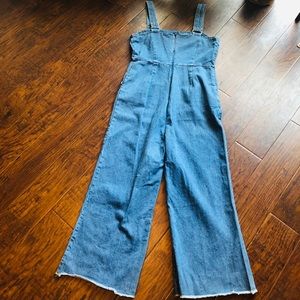 Hip denim romper